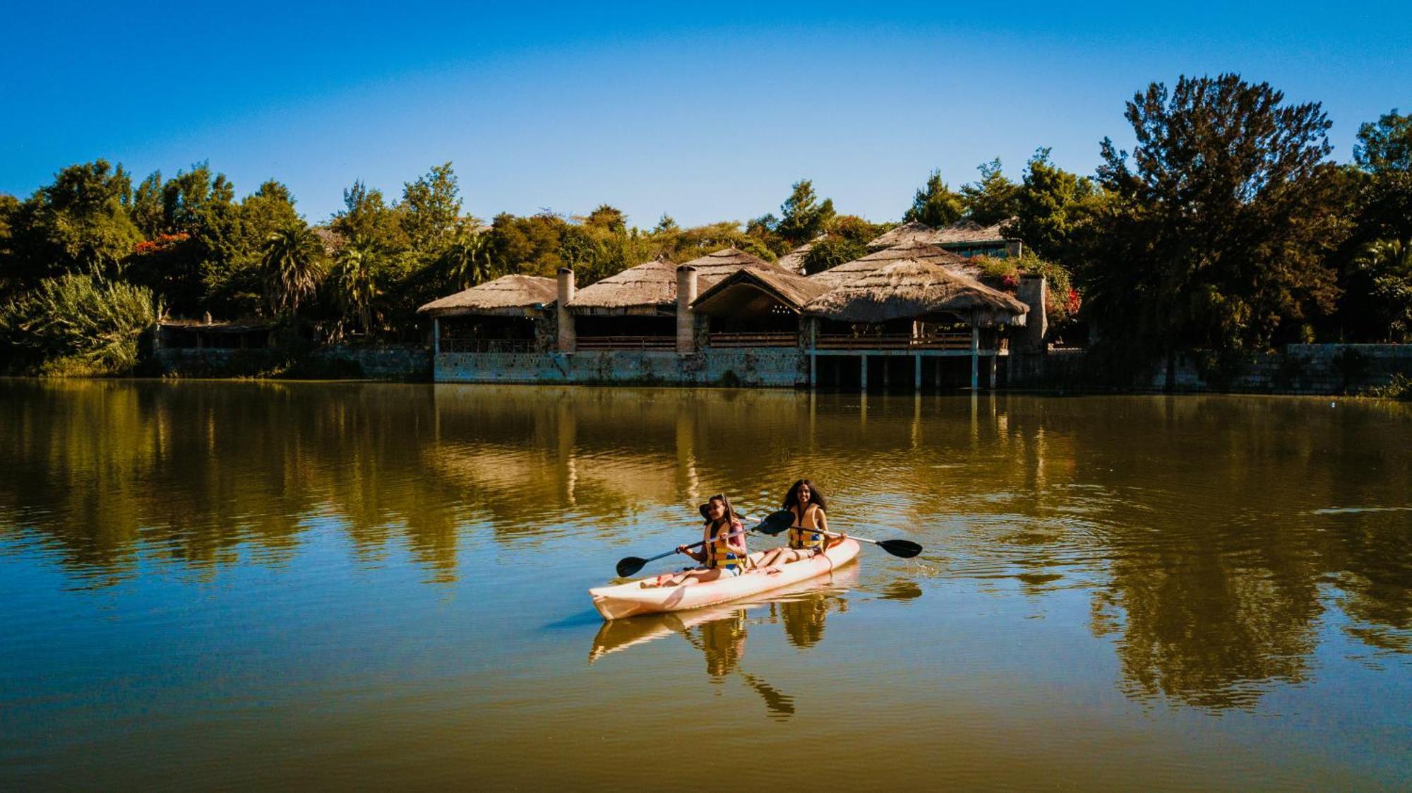 Kuriftu Resort And Spa Bishoftu Bagian luar foto