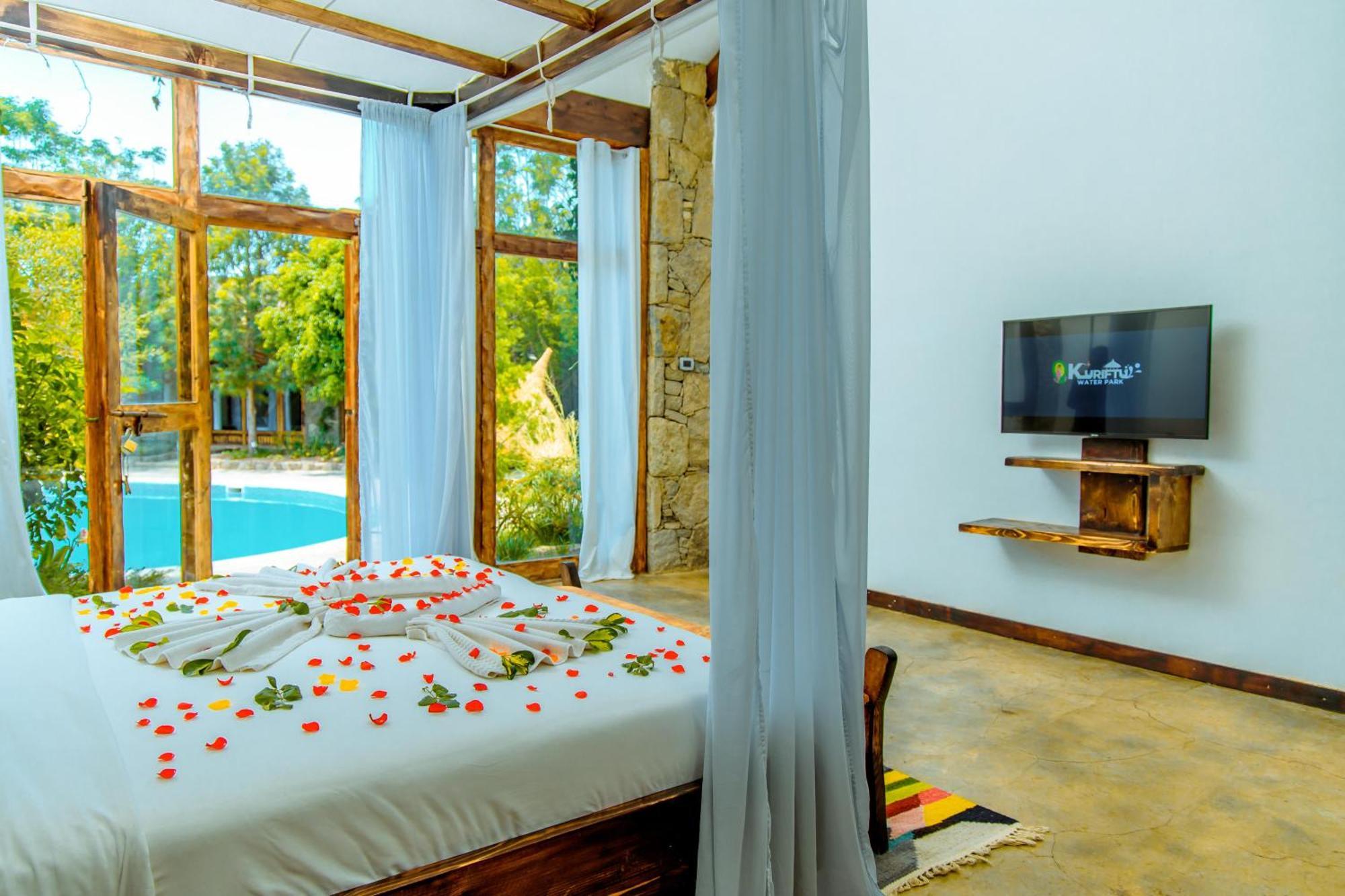 Kuriftu Resort And Spa Bishoftu Bagian luar foto