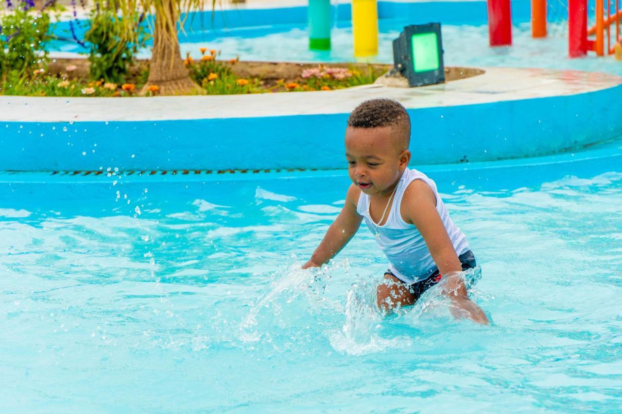 Kuriftu Resort And Spa Bishoftu Bagian luar foto