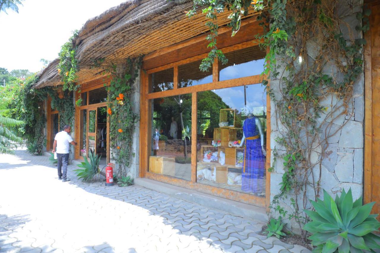 Kuriftu Resort And Spa Bishoftu Bagian luar foto